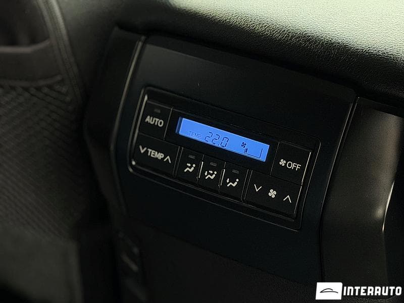 Toyota Land Cruiser Prado 2018 — Миниатюра 18