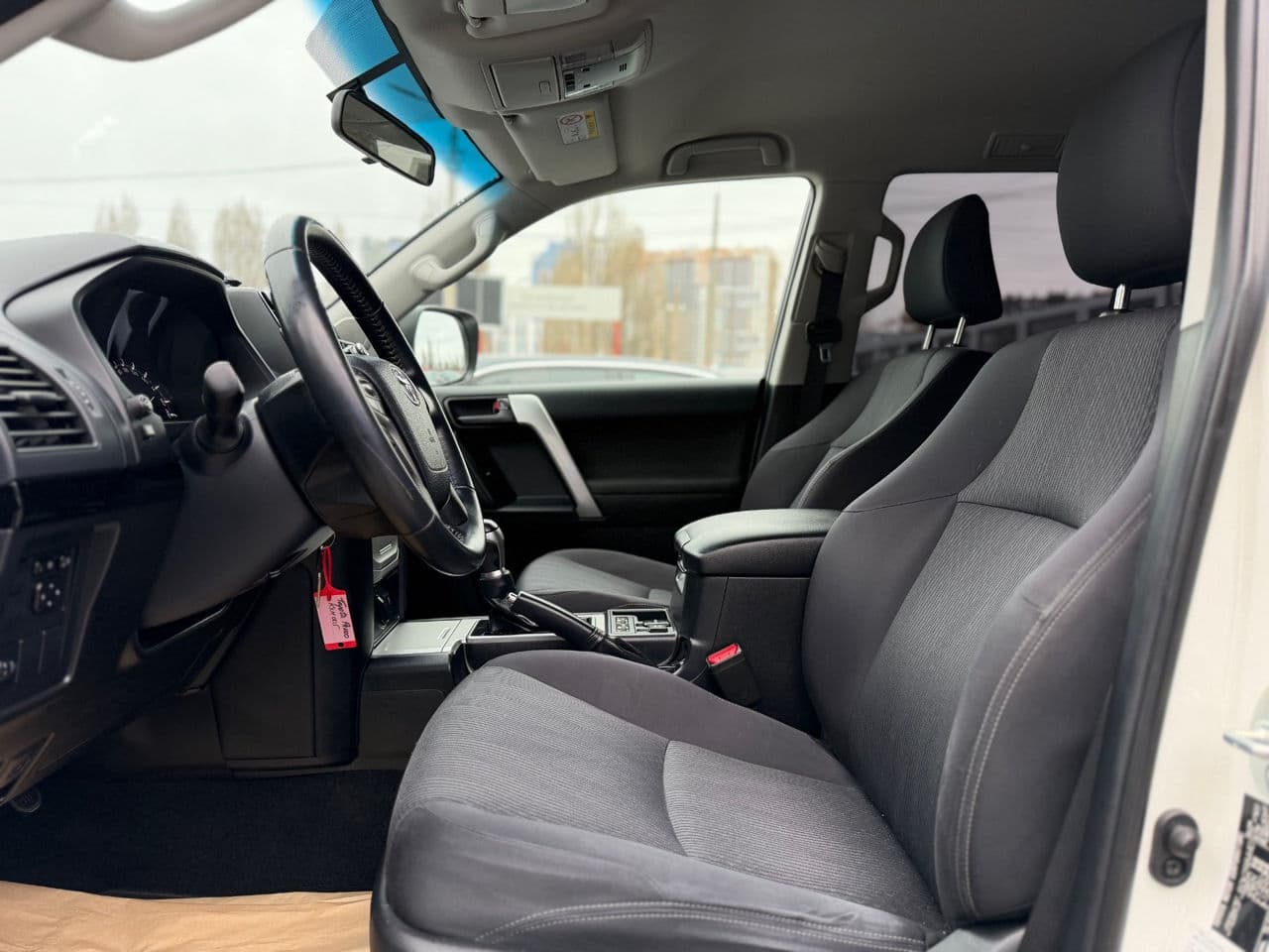 Toyota Land Cruiser Prado 2018 — Миниатюра 8