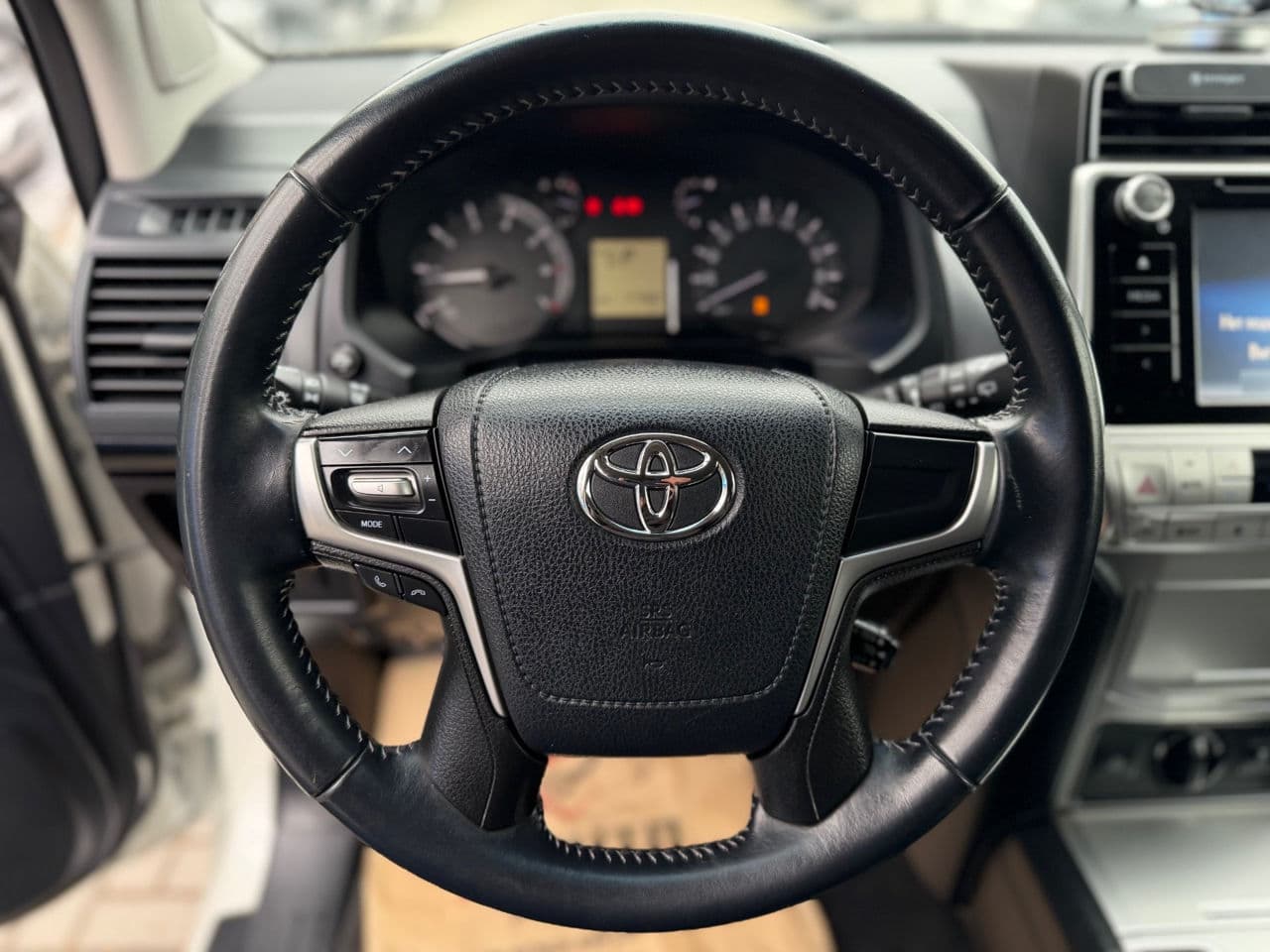 Toyota Land Cruiser Prado 2018 — Миниатюра 9
