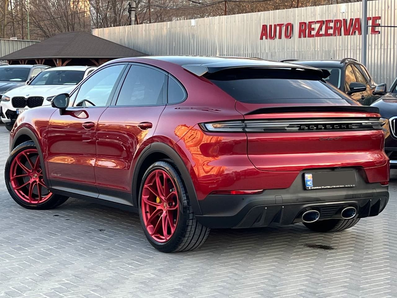 Porsche Cayenne Turbo GT Coupe 2026 — Миниатюра 4