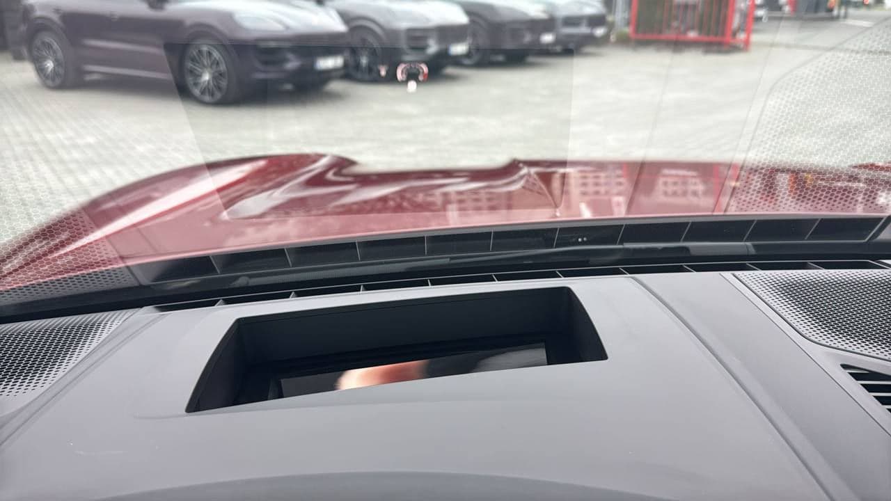 Porsche Cayenne Turbo GT Coupe 2026 — Миниатюра 10
