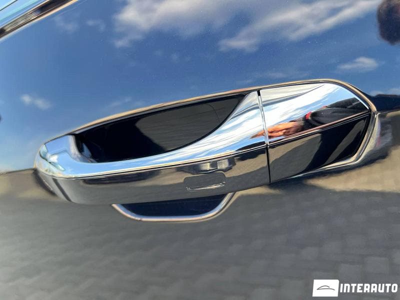 Audi A8 2023 — Миниатюра 5