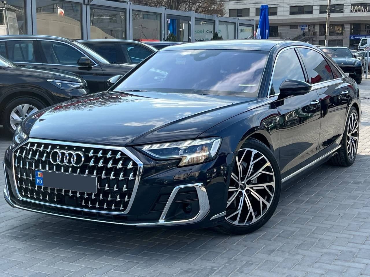Audi A8 2023 — Миниатюра 3