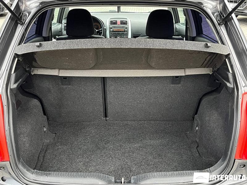 Toyota Auris 2009 — Миниатюра 17