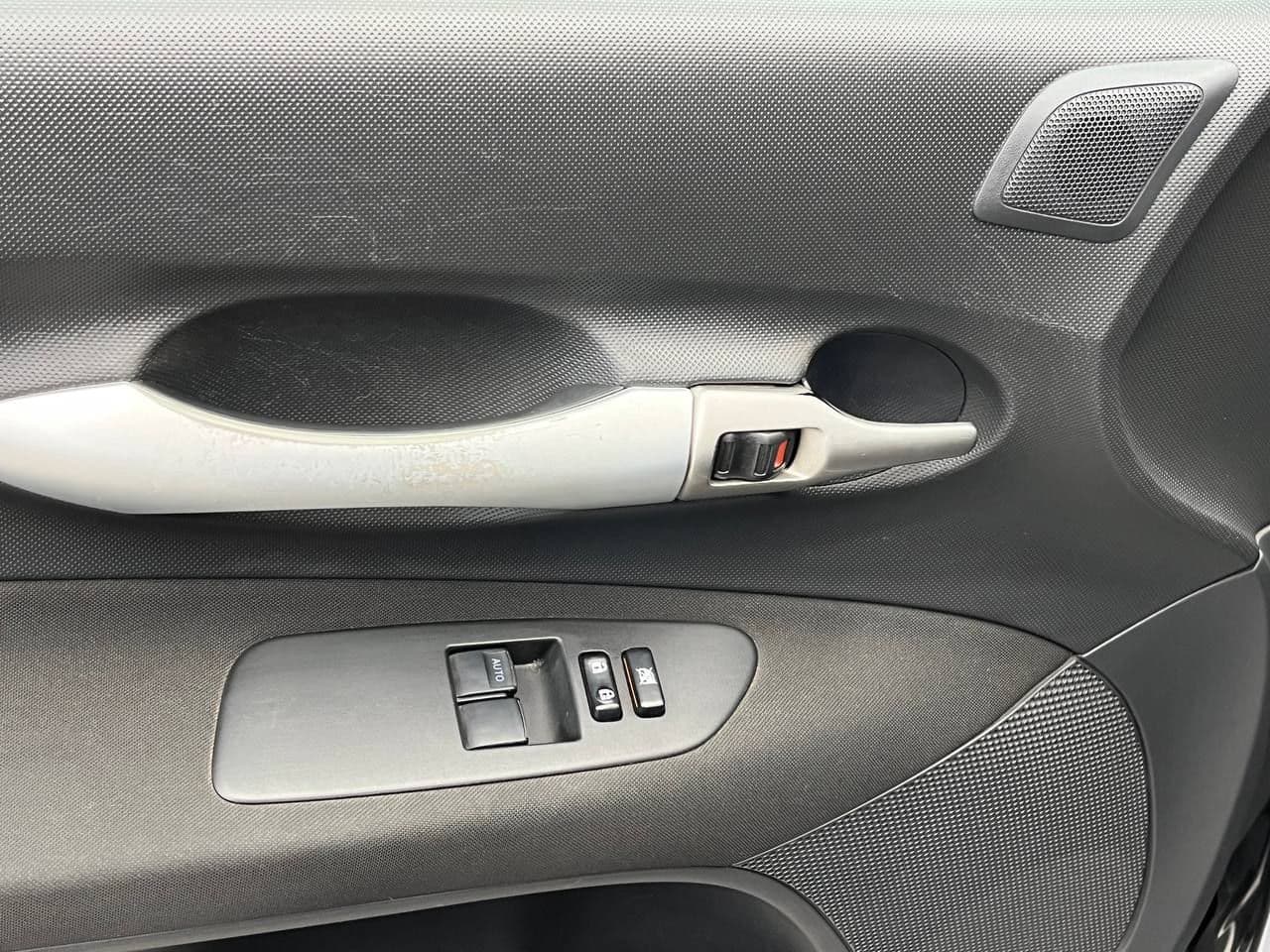 Toyota Auris 2009 — Миниатюра 6