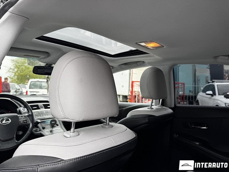 Lexus HS 250h 2009 — Миниатюра 7