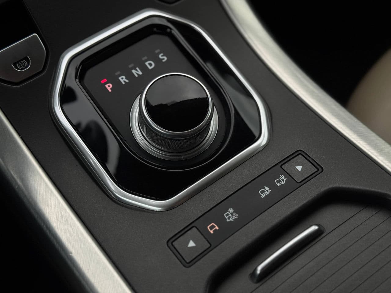 Land Rover Range Rover Evoque 2014 — Миниатюра 13