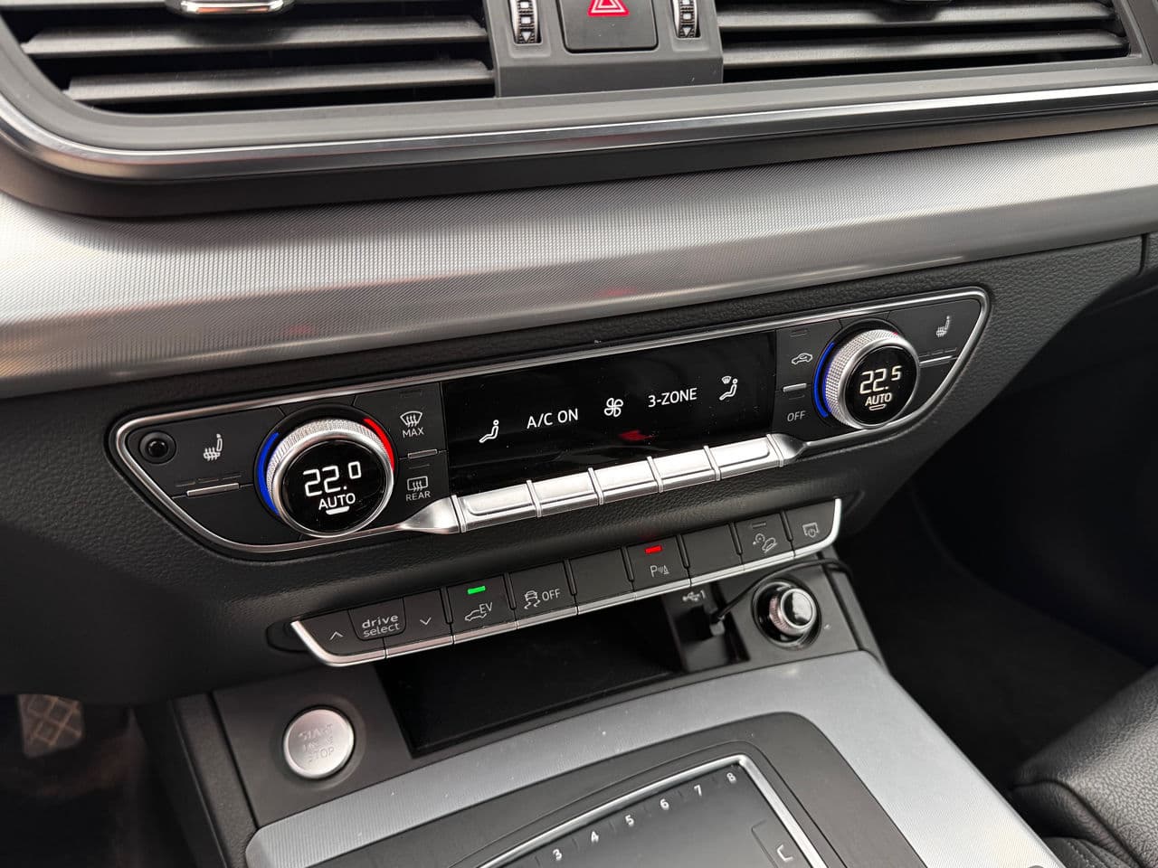 Audi Q5 2020 — Миниатюра 13