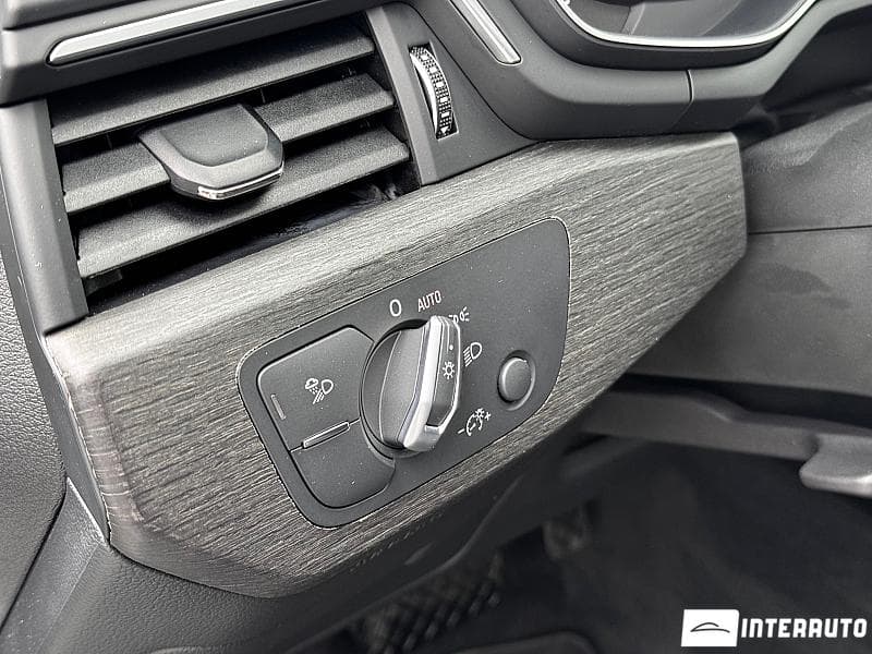 Audi A4 2019 — Миниатюра 17