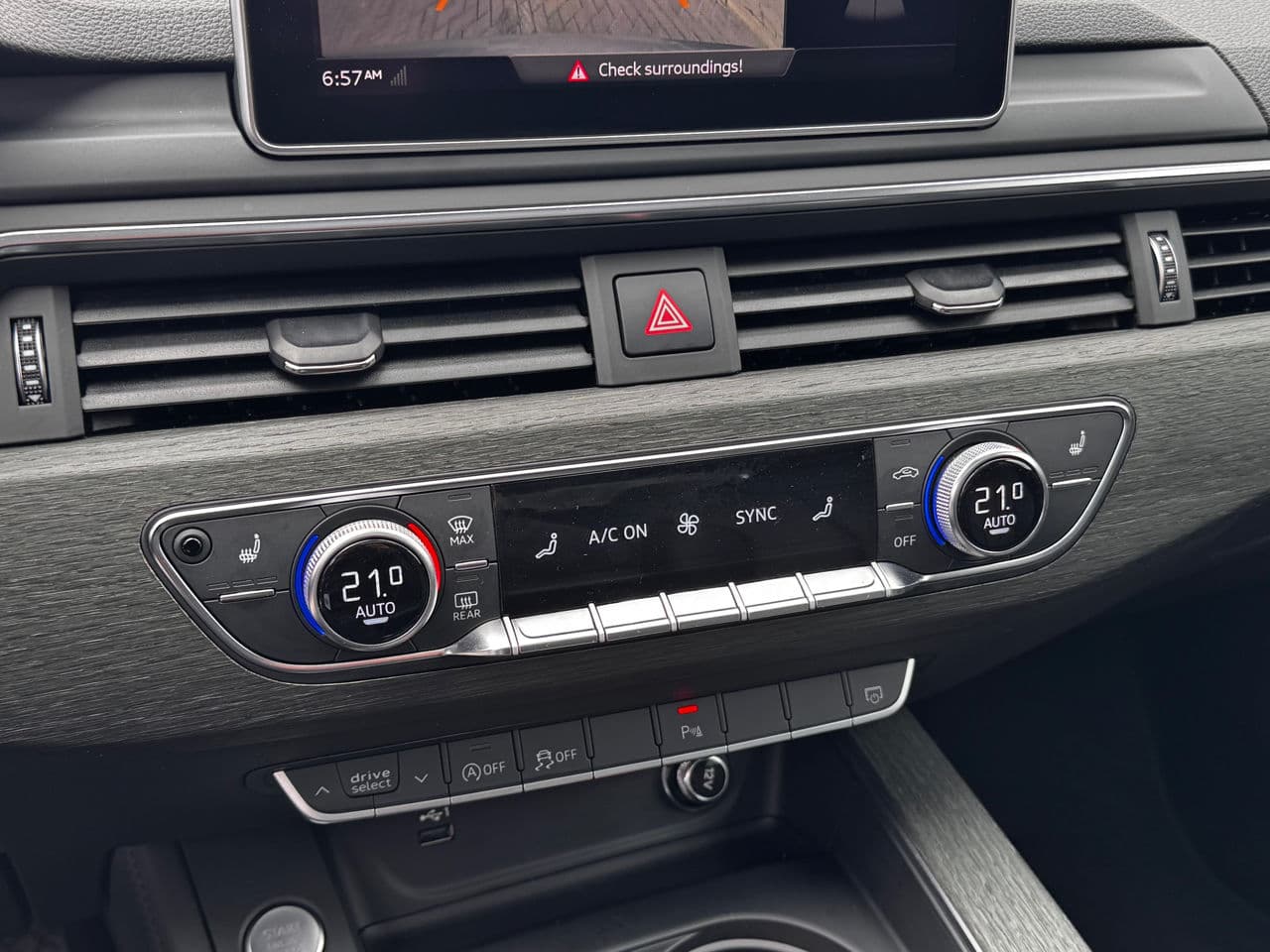 Audi A4 2019 — Миниатюра 11