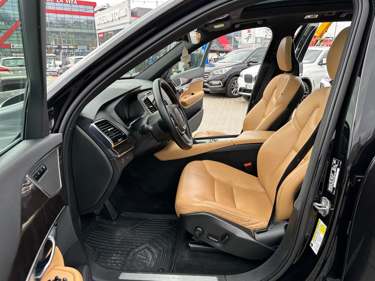Volvo XC 90 2016 — Миниатюра 5
