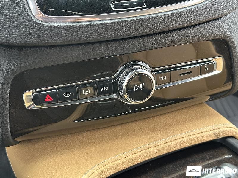 Volvo XC 90 2016 — Миниатюра 14