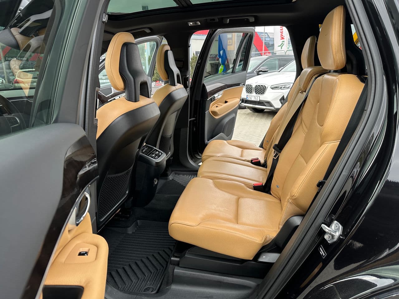 Volvo XC 90 2016 — Миниатюра 16