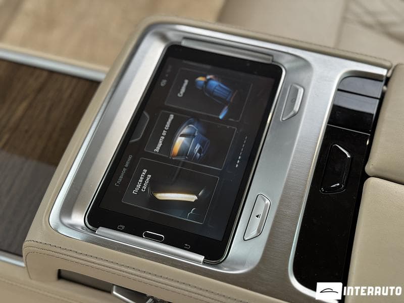 BMW 750 2016 — Миниатюра 21