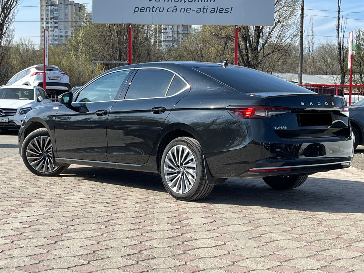 Skoda Superb 2025 — Миниатюра 3