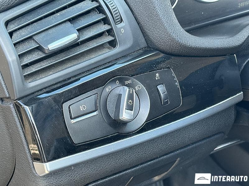 2017 BMW X3 2.8i — Miniatură 13