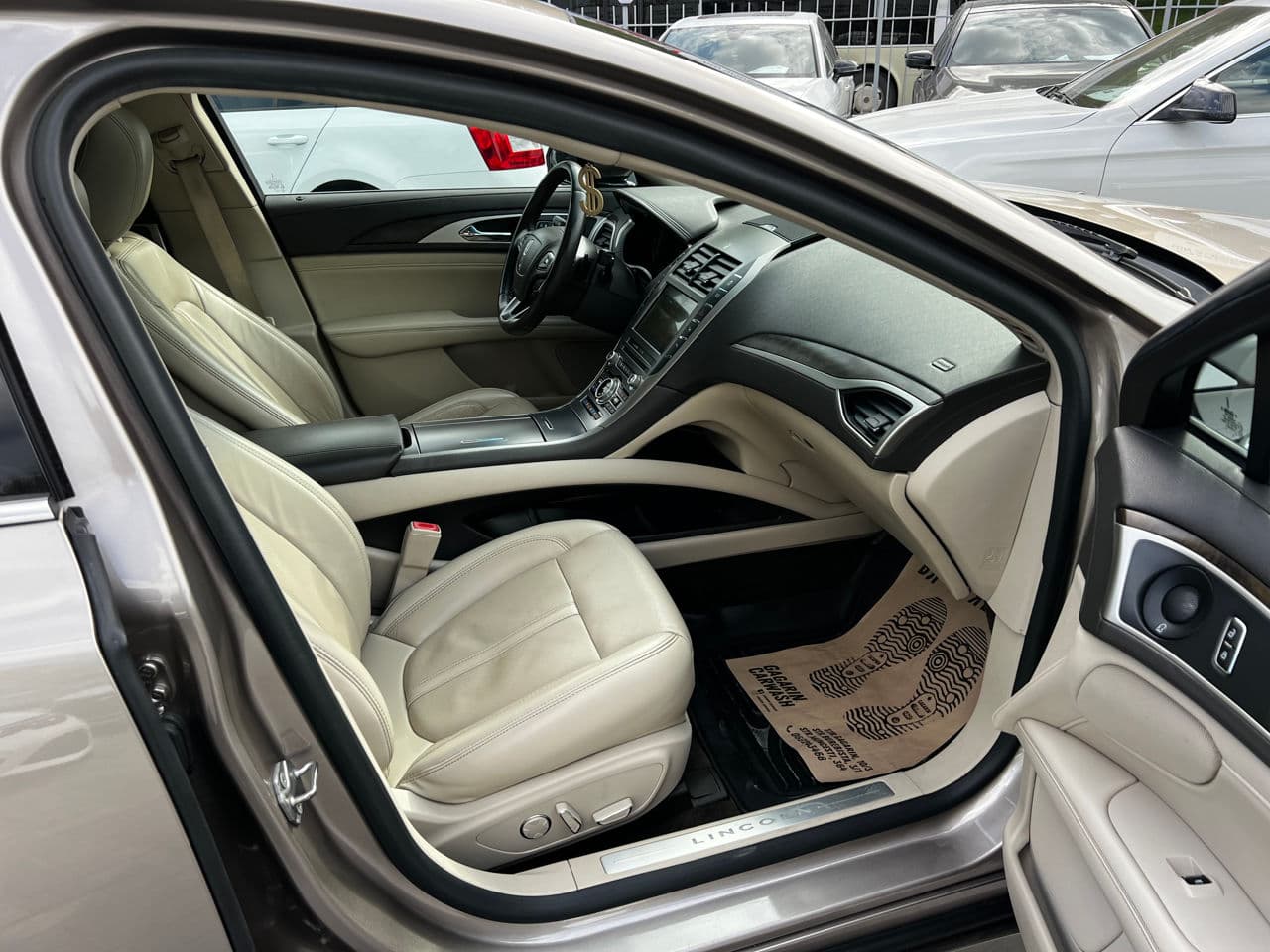 2018 Lincoln MKZ — Miniatură 14