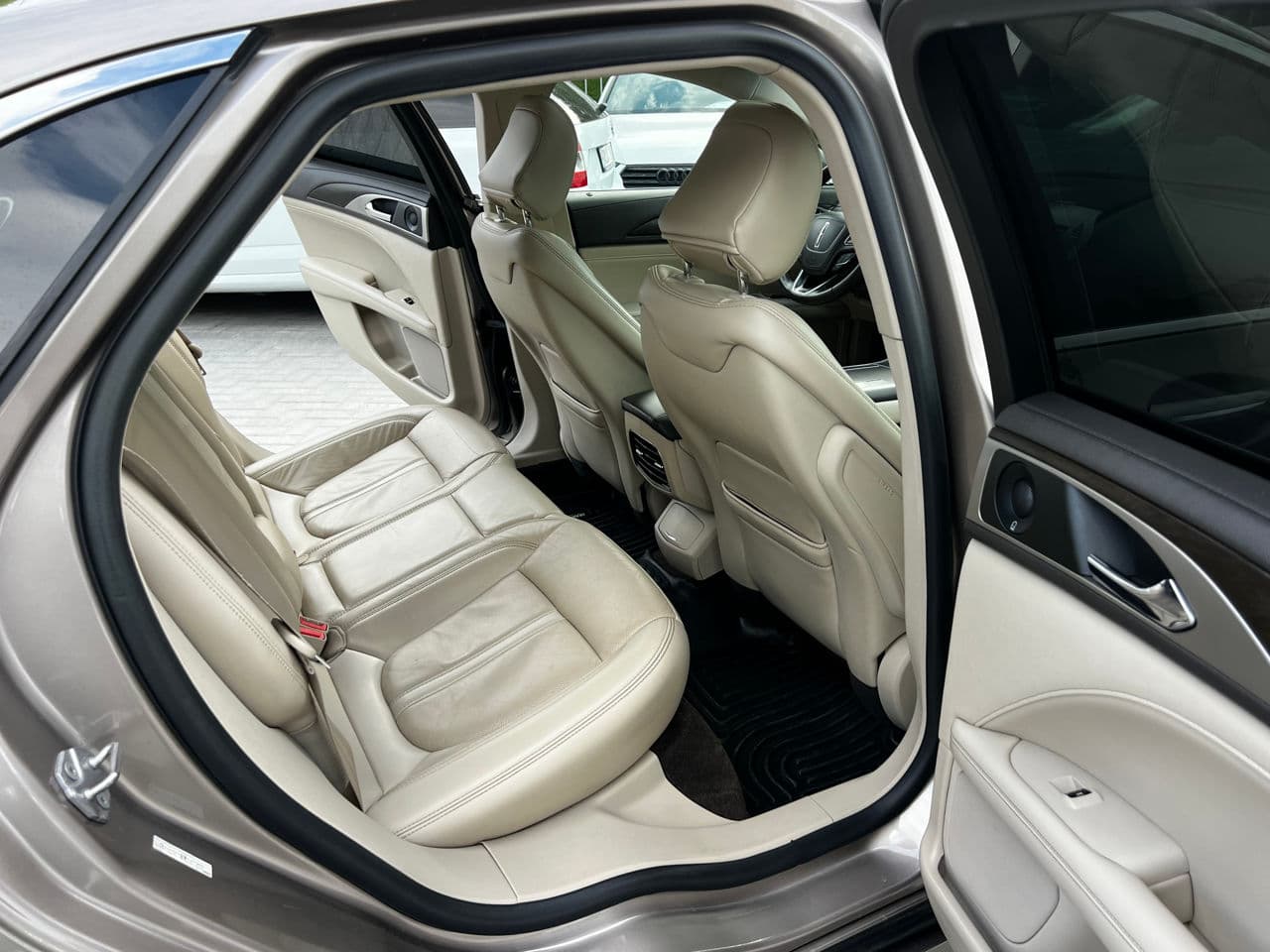 2018 Lincoln MKZ — Miniatură 13