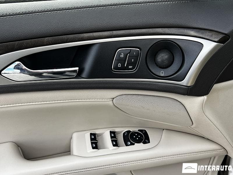 2018 Lincoln MKZ — Miniatură 21