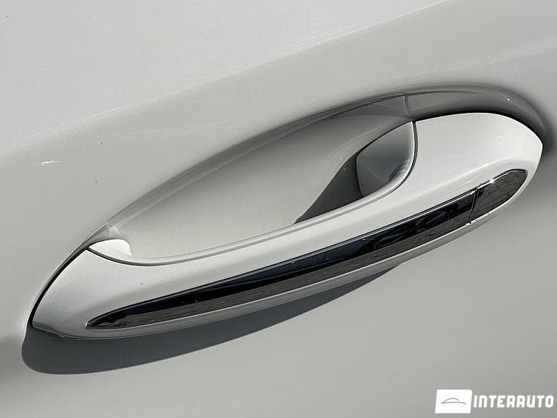 BMW 530e 2018 — Миниатюра 20