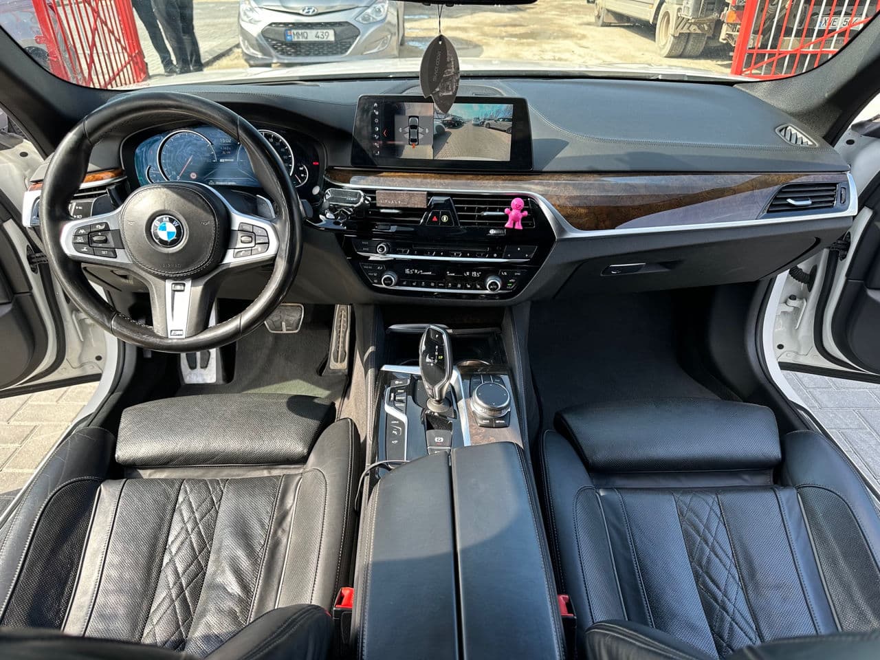BMW 530e 2018 — Миниатюра 7