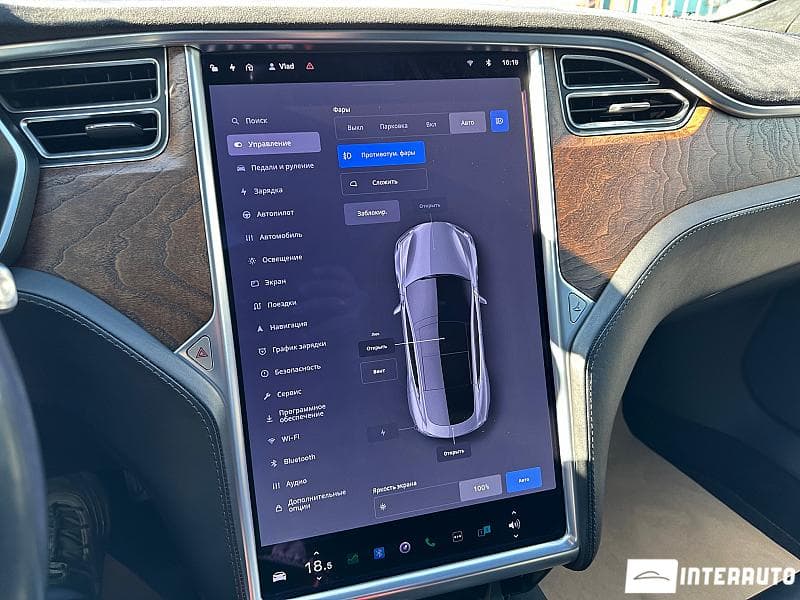 Tesla Model S 2017 — Миниатюра 15