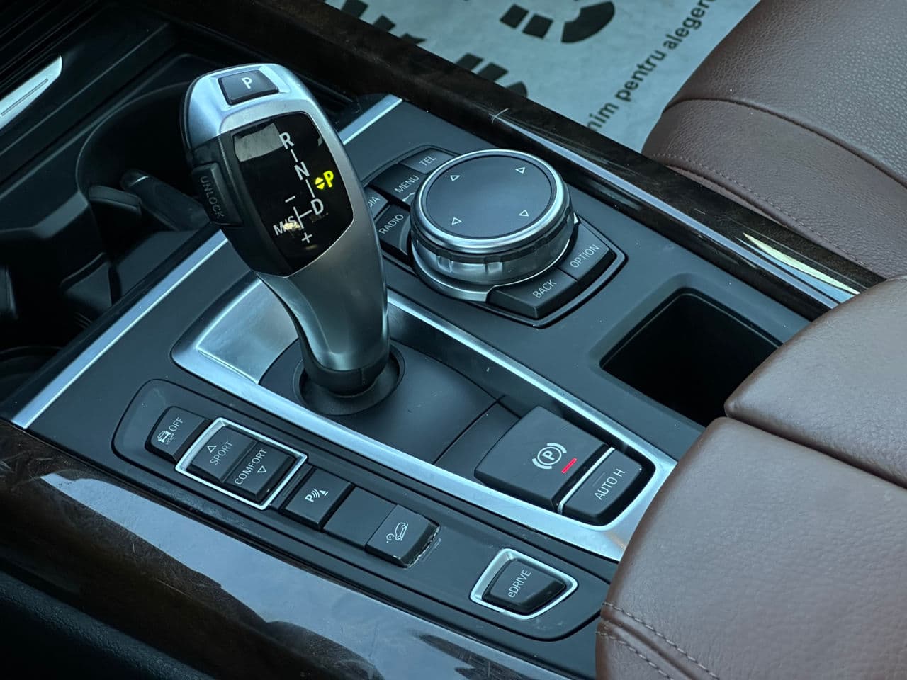2015 BMW X5 4.0e — Miniatură 14