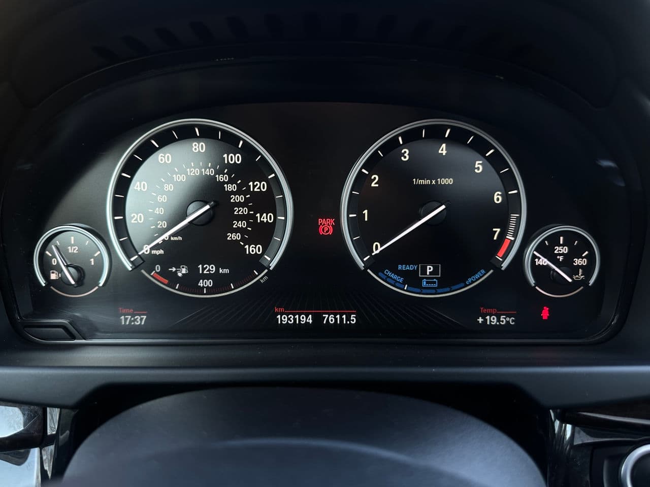 2015 BMW X5 4.0e — Miniatură 9