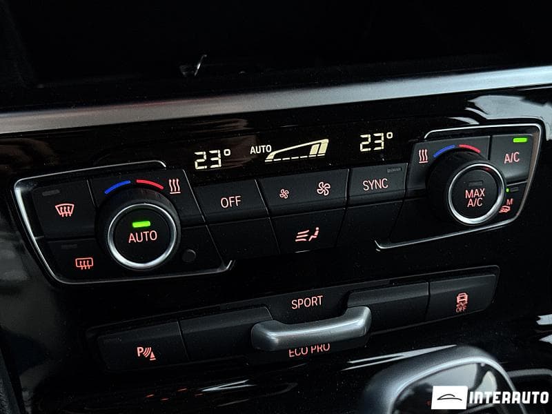BMW 216d 2020 — Миниатюра 12