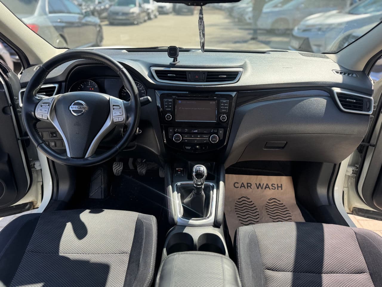 Nissan Qashqai 2015 — Миниатюра 11