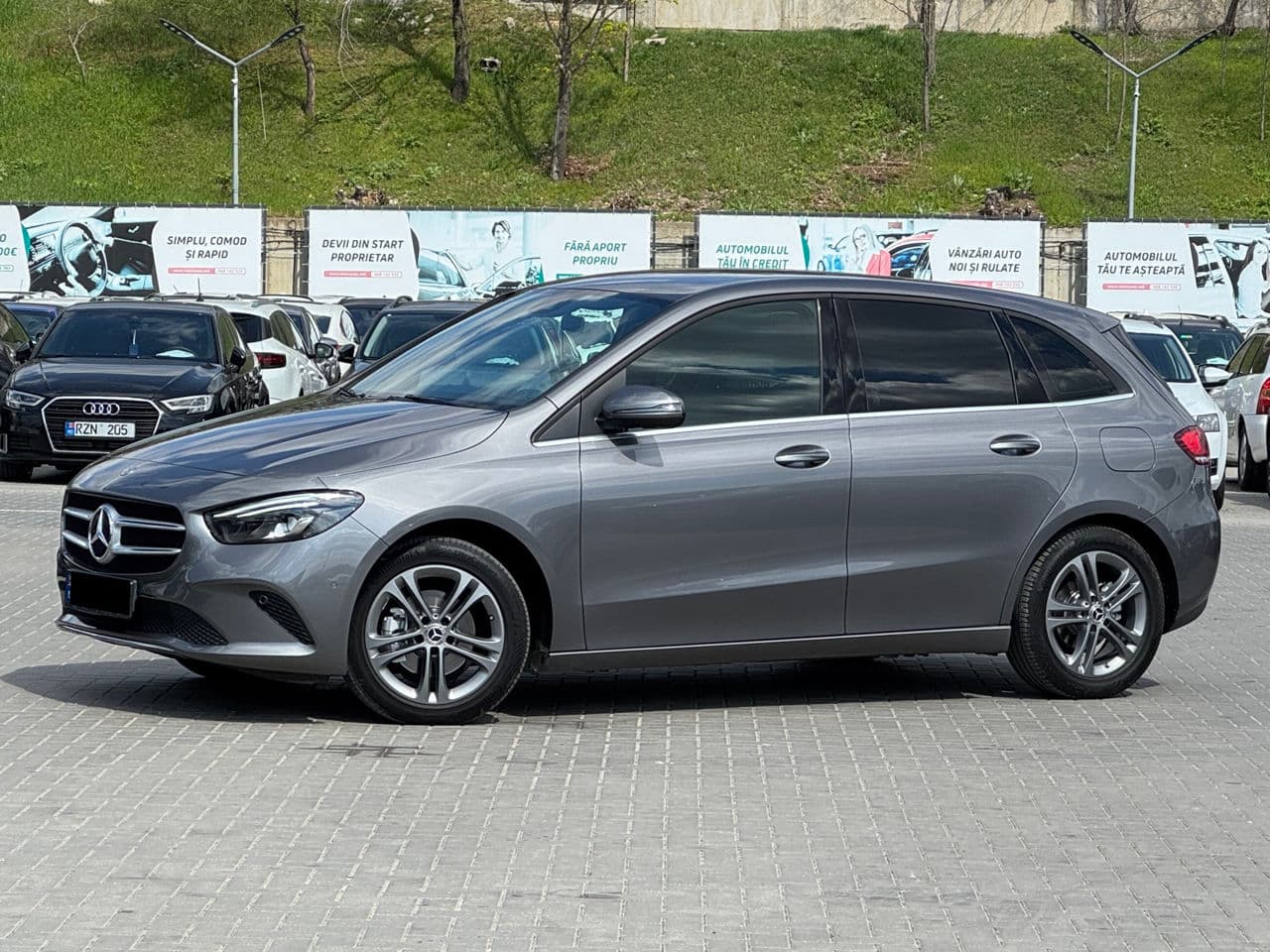 Mercedes B 180 2019 — Миниатюра 2