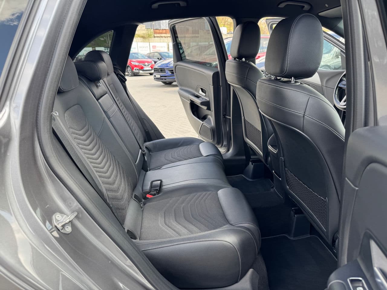 Mercedes B 180 2019 — Миниатюра 15