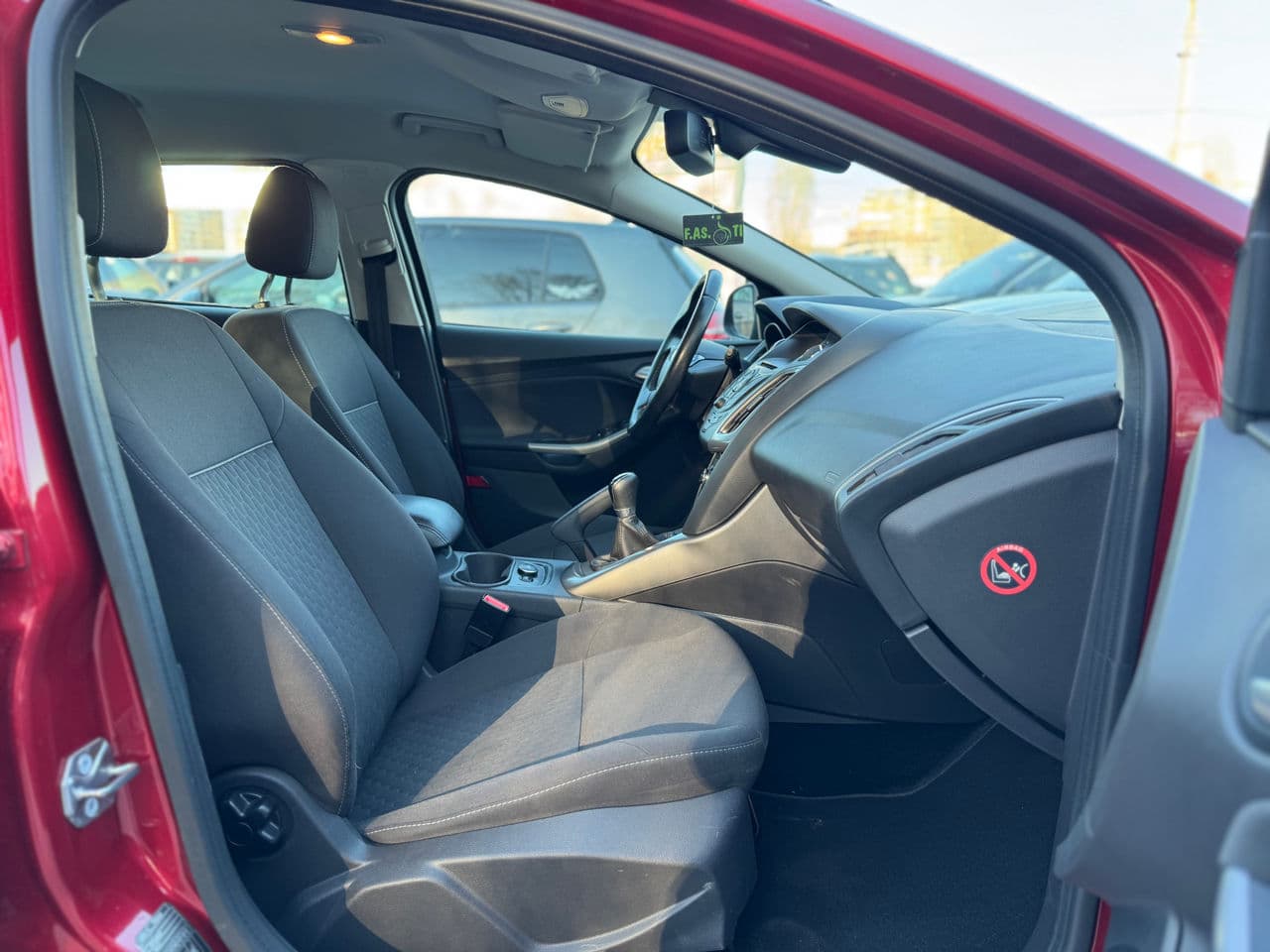 Ford Focus 2014 — Миниатюра 16