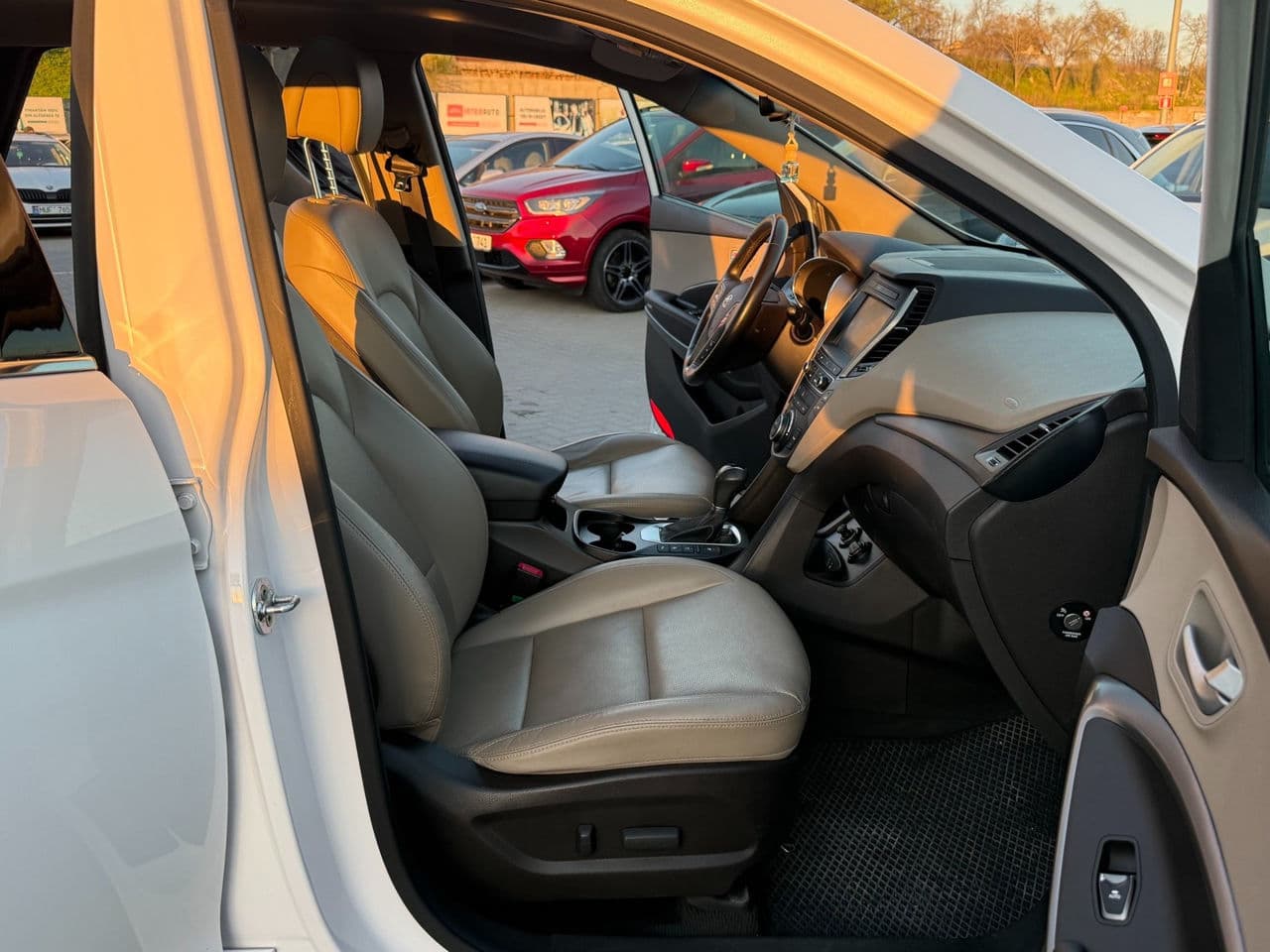 Hyundai Santa Fe 2015 — Миниатюра 16