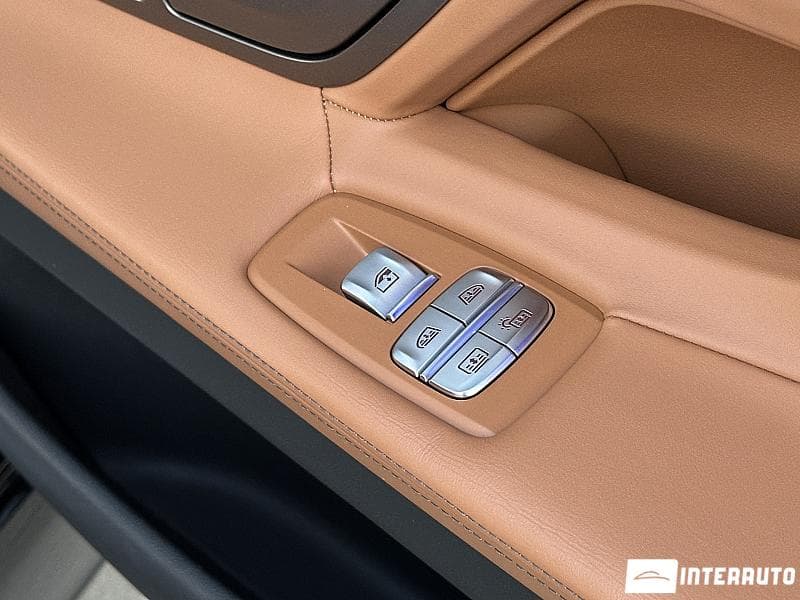 BMW 740 2019 — Миниатюра 25