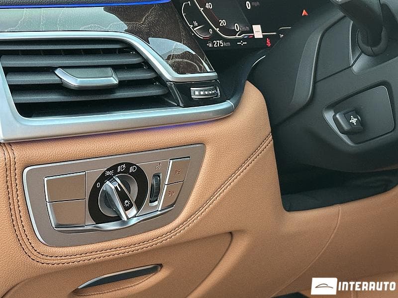 BMW 740 2019 — Миниатюра 22