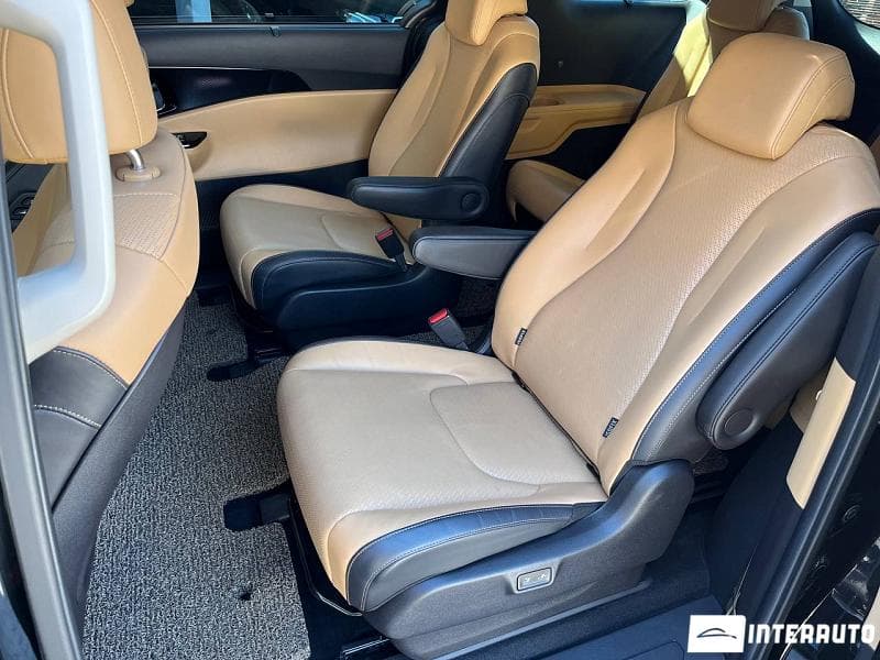 2021 Kia Carnival — Miniatură 26