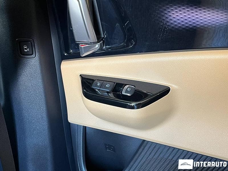 2021 Kia Carnival — Miniatură 22