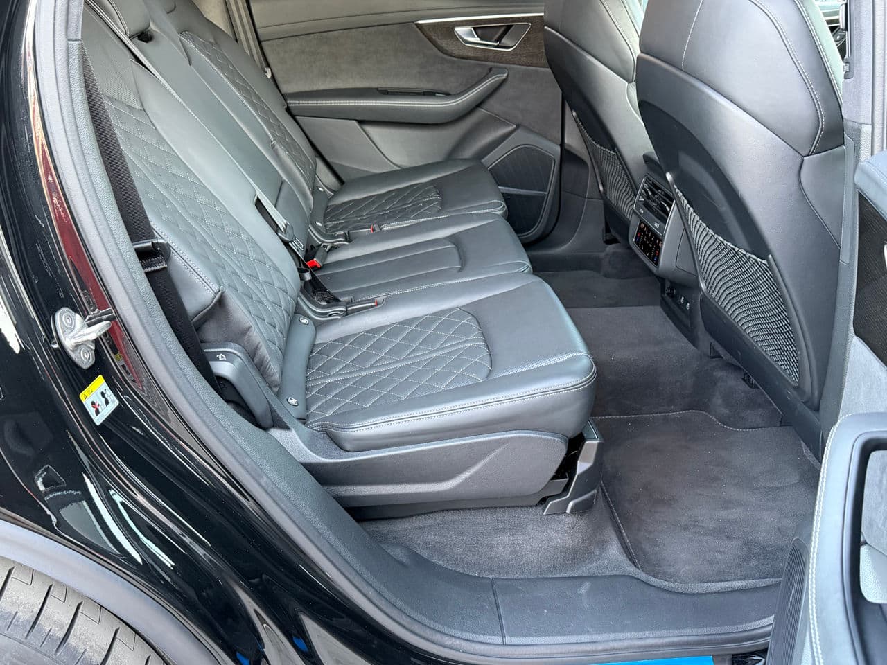 Audi Q7 2023 — Миниатюра 22