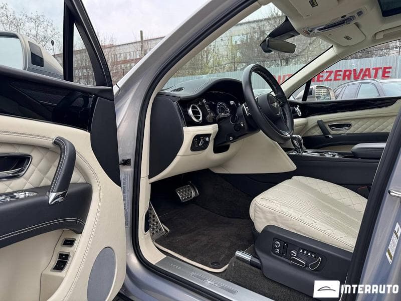 Bentley Bentayga 2019 — Миниатюра 7