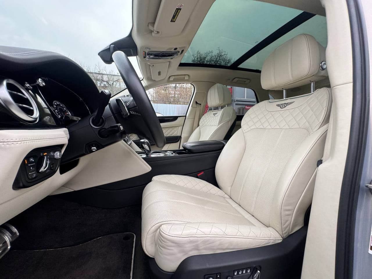 Bentley Bentayga 2019 — Миниатюра 8
