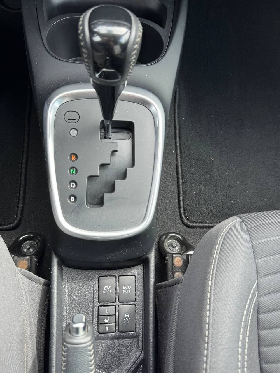 Toyota Yaris 2018 — Миниатюра 12