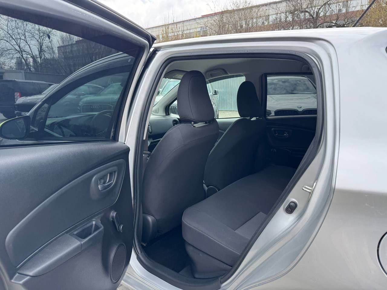 Toyota Yaris 2018 — Миниатюра 13