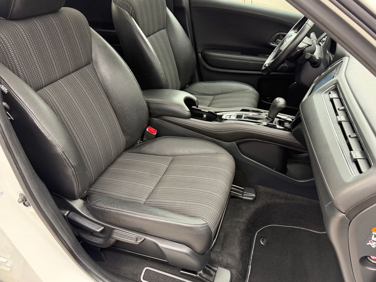 2017 Honda HR-V — Miniatură 14