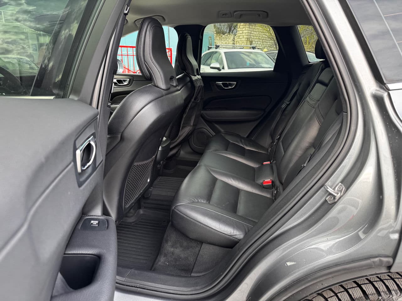 Volvo XC 60 2020 — Миниатюра 18