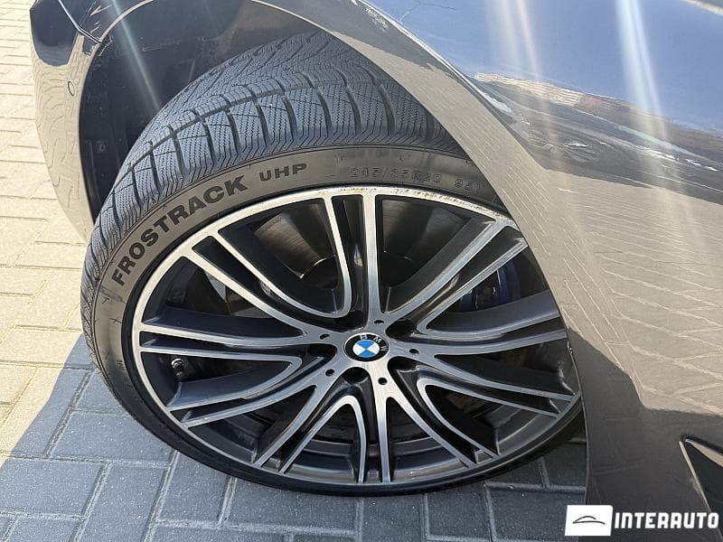 BMW 540 2017 — Миниатюра 17