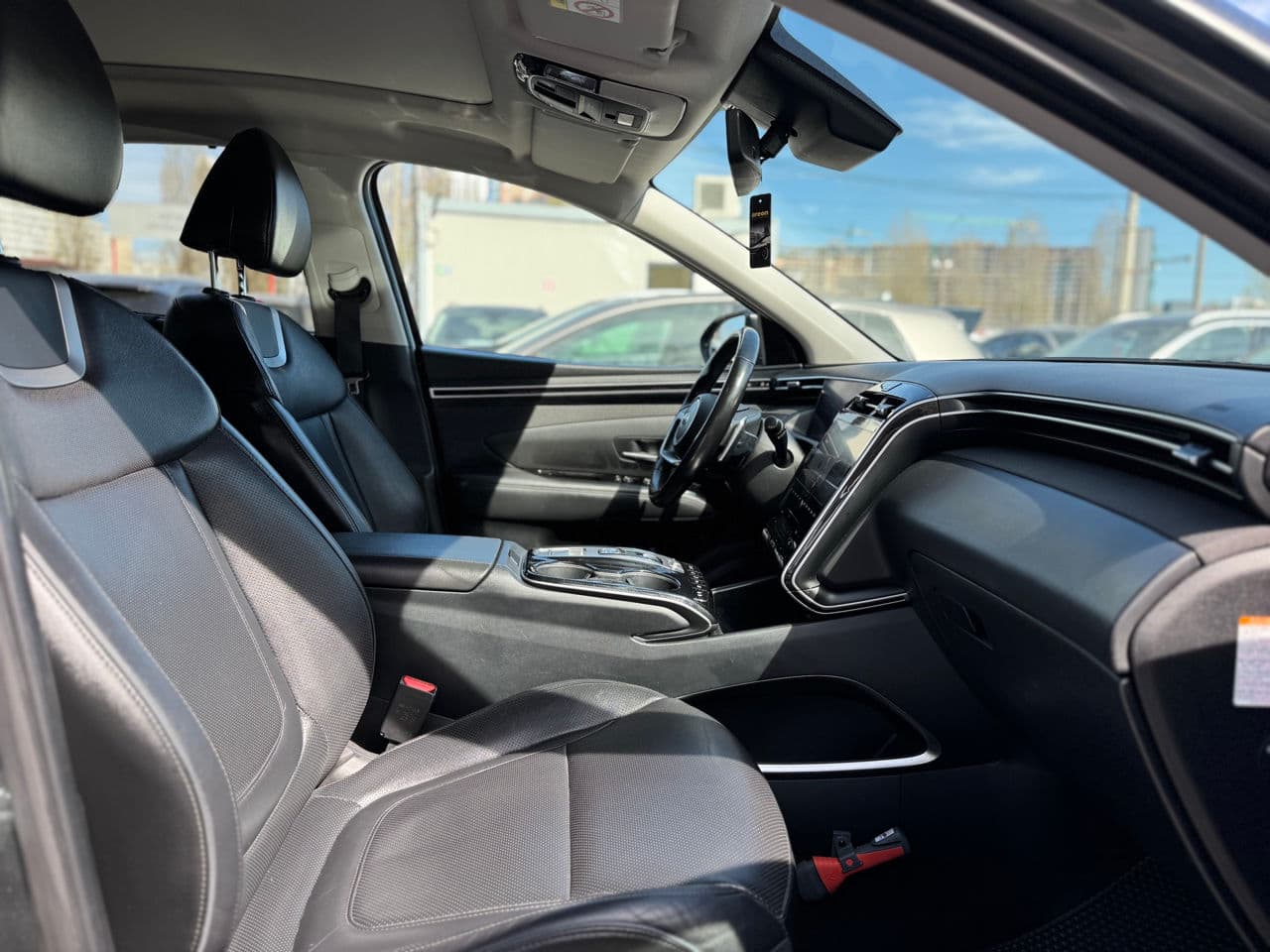 Hyundai Tucson 2022 — Миниатюра 19