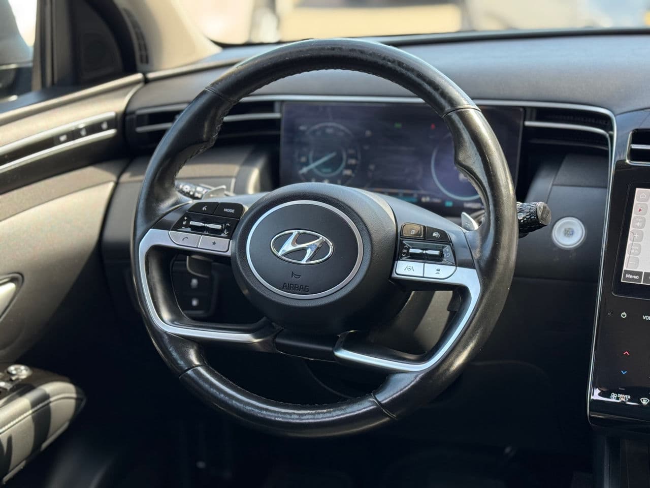 Hyundai Tucson 2022 — Миниатюра 11