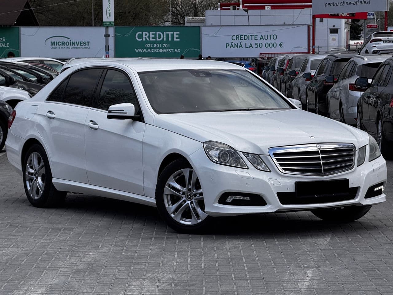 Mercedes E 200 2013 — Миниатюра 4