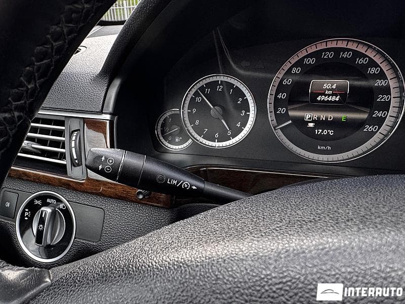 Mercedes E 200 2013 — Миниатюра 17